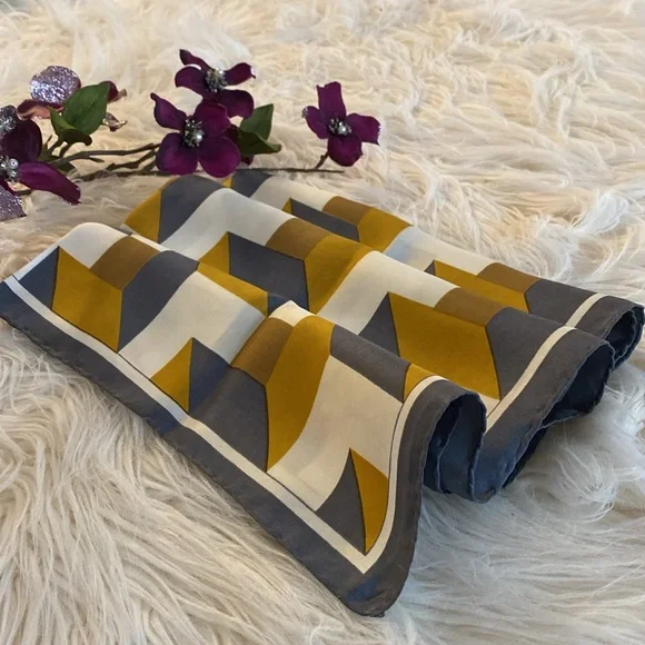 VINTAGE BURMEL scarf - Picture 2 of 10